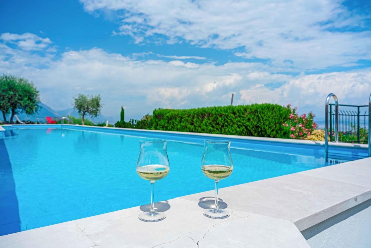 Piscina Panoramica - La Casa Volante Villa Soiano Del Lago Dış mekan fotoğraf